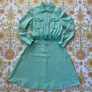 vintage 60s dress w/ matching belt!
